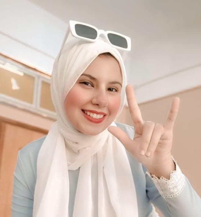 امنيه حسن على محمد شويخ